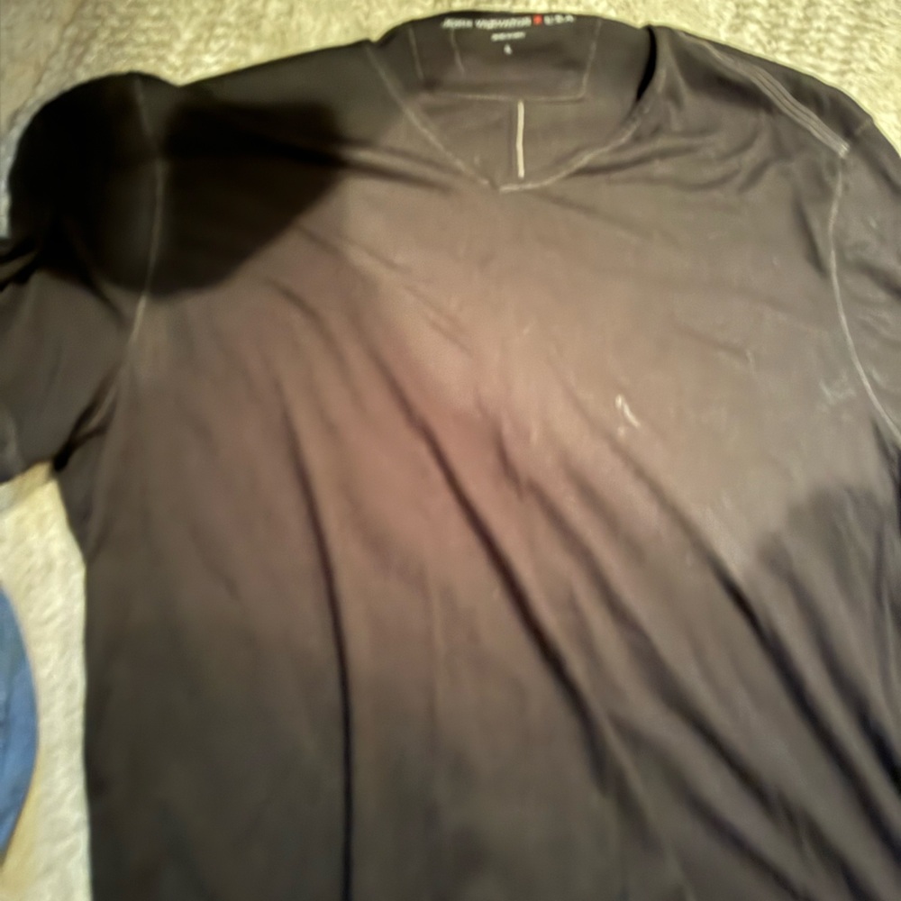 John varvatos navy blue v neck large